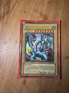 Yu-Gi-Oh! Blauäugiger Weißer Drache LOB-G001 Ultra Rare | Near Mint |Deutsch - Bild 1 von 1