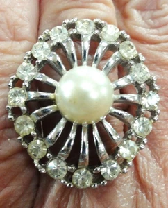 RAR Vintage Sarah Coventry Adj. Silberfarbener Ring mit zentraler Perle & Strass - Bild 1 von 11