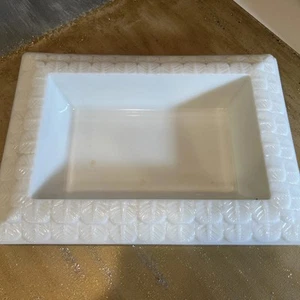 Fenton Art Glass Milk Glass Leaf Tiers Console Centerpiece 1951-52 - Picture 1 of 13