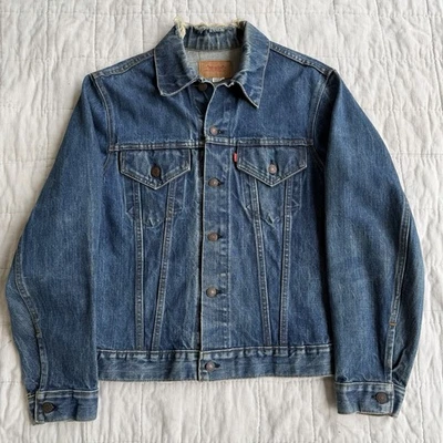 Vintage 1970s Levi’s Type 3 Denim Jacket Trucker 2 Pocket Men’s Size 42 70505 - Image 1 of 4