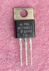 Motorola MC78M18CT 18V linear fixed regulator TO-220 gold color leads - Picture 1 of 1