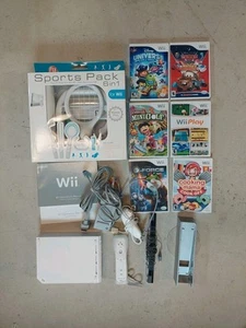 Consola Nintendo Wii Blanca RVL-001 Paquete Con Mando Probado, Lote 6 Juegos - Imagen 1 de 11