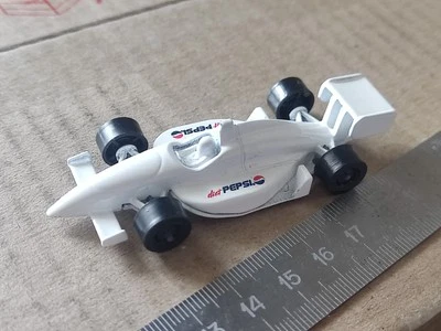 Auto retrò d'epoca Golden Wheels 1999 Diet Pepsi Formula One Race Car - Immagine 1 di 4