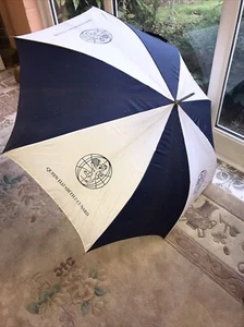 An Original 1980s Cunard Queen Elizabeth 2 Umbrella 106cm D approximately - Picture 1 of 16