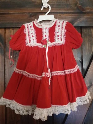 Vintage Little Girls 4-5T Handmade Red Velvet Christmas Dress Lace Beads Flowers - Image 1 of 4