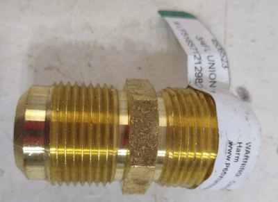 New Lead Free Brass Compression Tube Union  Fitting 3/4" OD x 3/4" OD 4506523 - Image 1 of 4