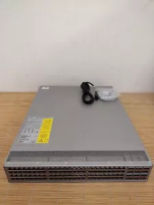 Cisco N9K-C93216TC-FX2 96p 100M/1/10GBASE-T 12p 40G/100G QSFP28 1xPWR PI Airflow - Bild 1 von 1