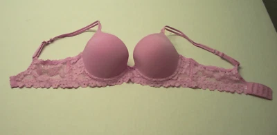 NUEVO Sujetador Camiseta No Boundaries Nuevo Con Etiquetas Ambos 34DD - Lote de 2 Foto 1 de 4