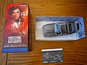 James Bond 007 Timothy Dalton ASTON MARTIN THE LIVING DAYLIGHTS SIGNED D'ARBO - Picture 1 of 5