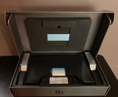 Henge Docks Horizontal Docking Station for 15" MacBook Pro Retina OPEN BOX - Image 1 of 4