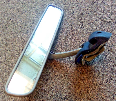 Juego de soportes de espejo retrovisor Buick Electra 225 1969 FC-44DG Foto 1 de 4