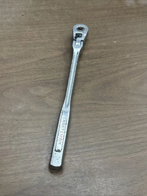 Trinquete de cabeza flexible de accionamiento de 3/8" Craftsman de colección 44815 hecho en EE. UU. Foto 1 de 4