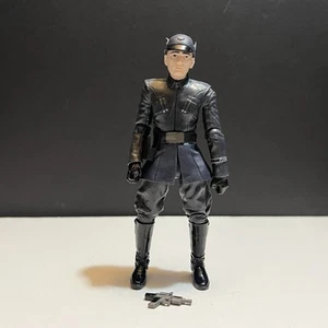 "Figura de acción Star Wars Black Series First Order Officer 6"" exclusiva de TRU" - Imagen 1 de 7