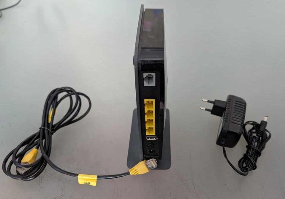 Router NetGear N300 - Immagine 1 di 2