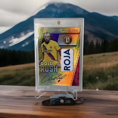 2019 GOLD STANDARD ARTURO VIDAL Gold Rush Patch Auto 4/5 Barcelona Chile - Image 1 of 2