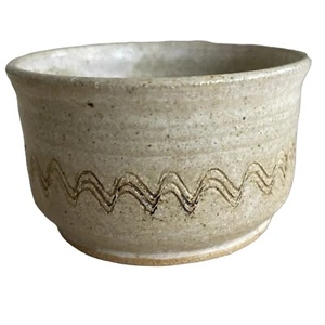 Studio Art Pottery Hand Thrown Bowl in Cream Yellow Green Wave Pattern 3” X 2” - Picture 1 of 7
