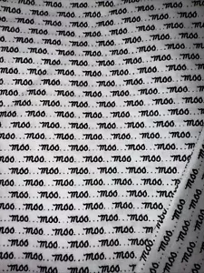 Cloth Dinner Napkins Black & White “Moo” Set Of 6 Cottage Cow Farm - Picture 1 of 3