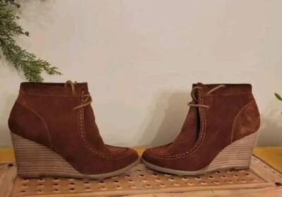 Lucky Brand Chocolate Brown Lace-Up Wedge Heel Ankle Booties Boots Boho sz 6M - Image 1 of 4