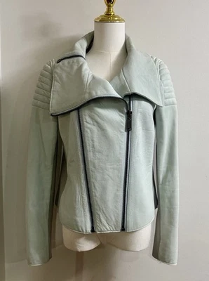 Chaqueta de Cuero Cordero Genuino Elie Tahari Talla Pequeña Invierno Como Nueva (Turquesa Clara) Foto 1 de 4