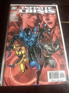 Infinite Crisis #5 DC 2006 1st Full Jaime Reyes! - Picture 1 of 4