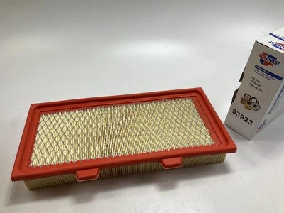 Filtro de aire del motor Carquest 93923 para Cadillac CT6 2016-2019 Foto 1 de 4