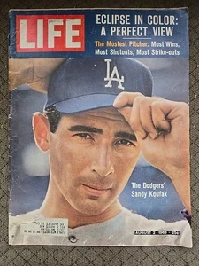 SANDY KOUFAX LIFE Magazine August 2nd 1963 DODGERS - Picture 1 of 14