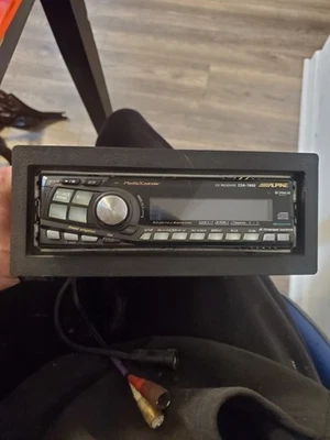 Unidad principal de radio receptor estéreo Alpine vintage Foto 1 de 4