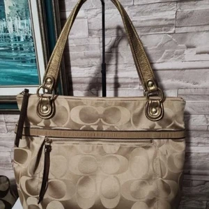 Coach 18988 Signature Large Bag Purse Tote - Picture 1 of 10