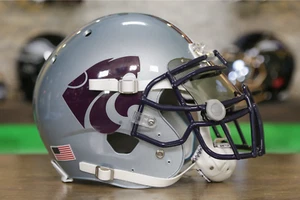 Casco de exhibición Kansas State Wildcats Schutt XP - Edición GG - Imagen 1 de 7