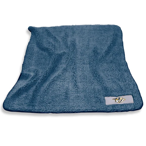 Nashville Predators 60'' x 50'' Frosty Fleece Blanket Cover