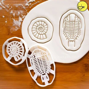 Set of 2 cookie cutters: Ammonite & Trilobite | fossil jurassic extinct geology - Picture 1 of 10