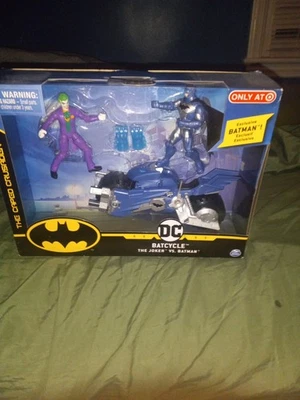 Figura de acción DC Batcycle The Joker VS Batman 2020 exclusiva de Target Foto 1 de 4