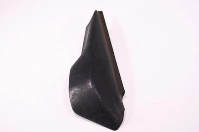 08 Cubierta carenado asiento trasero derecho Ducati Monster 695 Foto 1 de 4