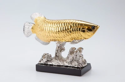 Arowana Fish Sculpture 24K Gold Plated 9x19x13cm. 500g. SHO-622/NT - Image 1 of 3