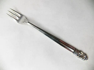 INTERNATIONAL ROYAL DANISH STERLING SILVER COCKTAIL FORK 5 1/2" NO MONOGRAM - Picture 1 of 3