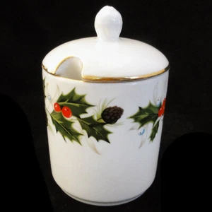 NOEL by Royal Grafton Marmalade Jar 4.25" tall NEW NEVER USED made in England - Picture 1 of 12
