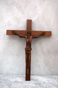 Vintage 16" Wooden Hand Carved Church Crucifix From Honduras (CU44) Chalice Co. - Picture 1 of 9