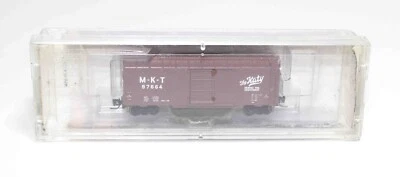 Z Micro Trains MTL 50000661 40ft Single Door Box Car Missouri-Kansas-Texas MKT - Image 1 of 3