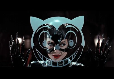 NEW BATMAN RETURNS 1992 MOVIE POSTER PREMIUM WALL ART PRINT SIZE A5-A1 - Image 1 of 4