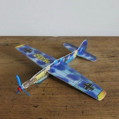 2sets Flying Glider Planes / Kids / Airplanes / Easy Assemble made in Japan!! - Image 1 of 4