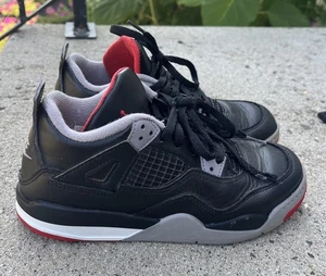 Nike Air Jordan 4 Retro Bred Reimaginado Negro Rojo Gris Zapatos BQ7669-006 Talla 2Y - Imagen 1 de 10