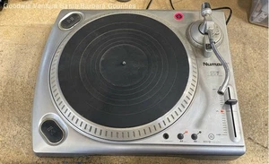Numark TTUSB Professional USB Turntable (NO CARTRIDGE) - Read - Picture 1 of 11