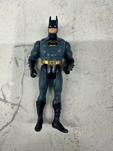 Batman Figure By Kenner 1990 Dark Blue Costume - Bild 1 von 9