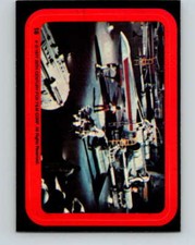 1977 Topps Star Wars Stickers #18 R2-D2 and C-3PO  V34774