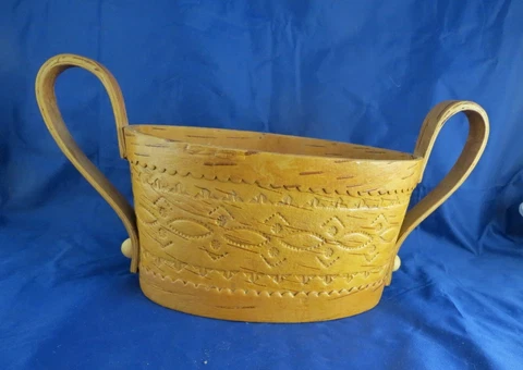 Carved Birch Bark Basket w/Handles Cover