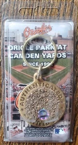 Brand New Baltimore Orioles Camden Park Infield Dirt Keychain Baseball MLB - Picture 1 of 2