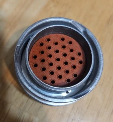 *** WOW Deutsch TE Connectivity HD36-24-31PT New Free Shipping Freightliner - Image 1 of 3