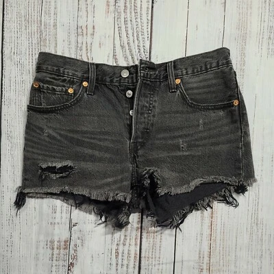 LEVI'S 501 PANTALÓN CORTO VAQUERO NEGRO MOSCA BOTÓN TALLA W27 DESGASTADO DESHILACHADO BOHO CORTES - Imagen 1 de 4