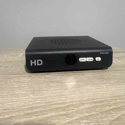 Access HD Modelo DTA 1080 TV Digital a Analógico SIN MANDO A DISTANCIA y Cable de Alimentación Foto 1 de 4