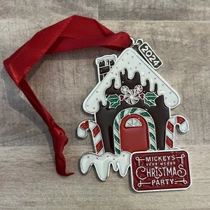 Mickey’s Very Merry Christmas Party 2024 Gingerbread House Ornament NEW - Picture 1 of 3